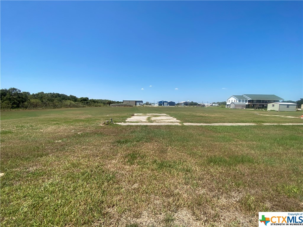 main property photo 23