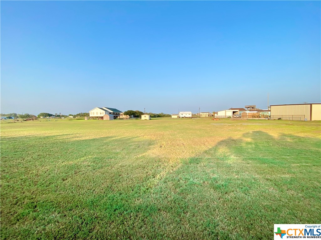 main property photo 34