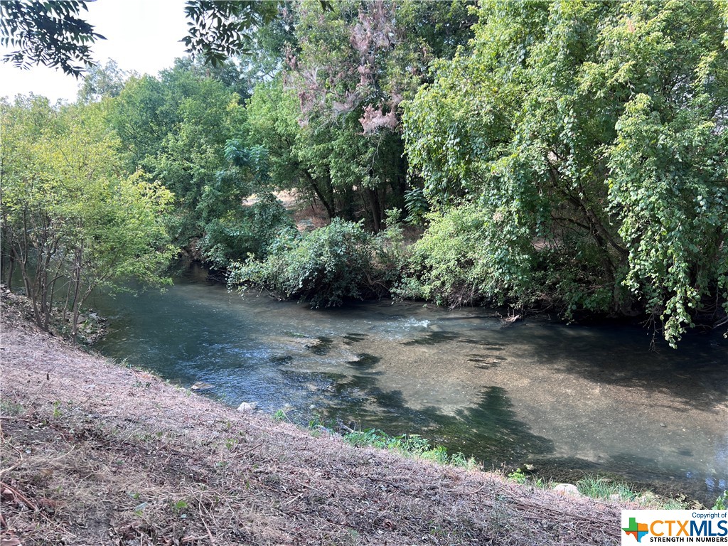 property viewer photo 2
