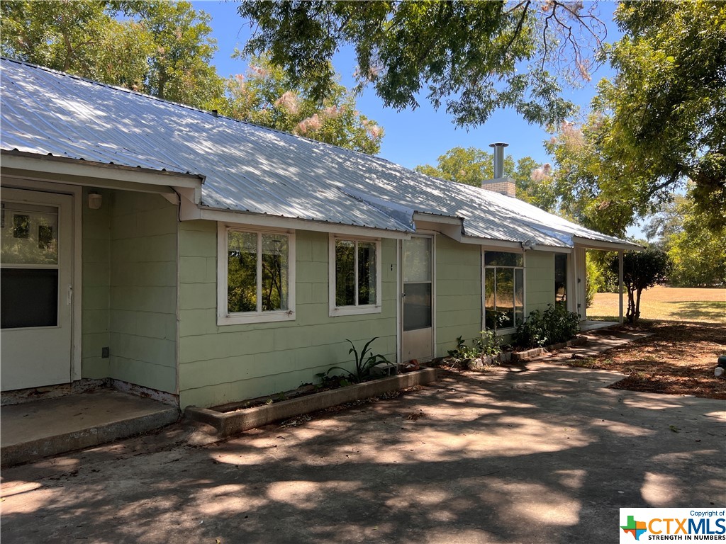 property viewer photo 4