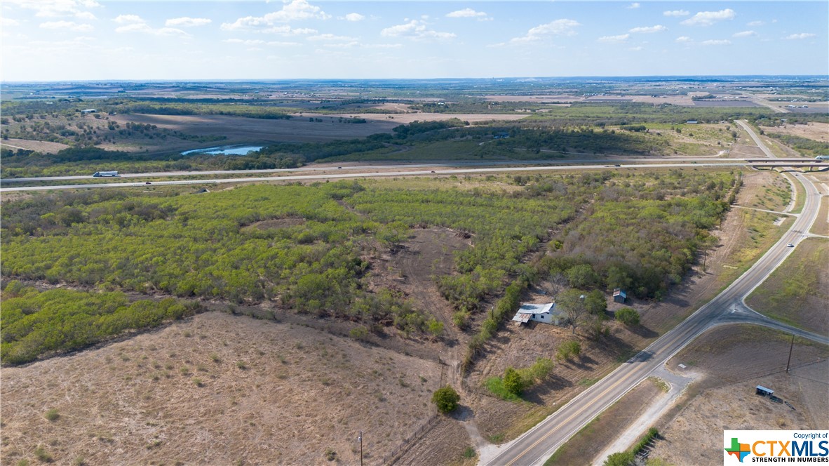 main property photo 10