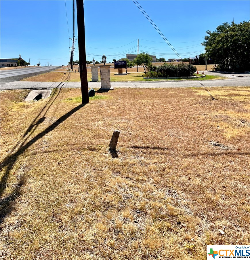 main property photo 14