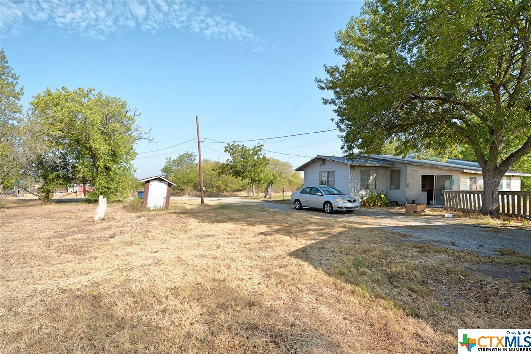 main property photo 8