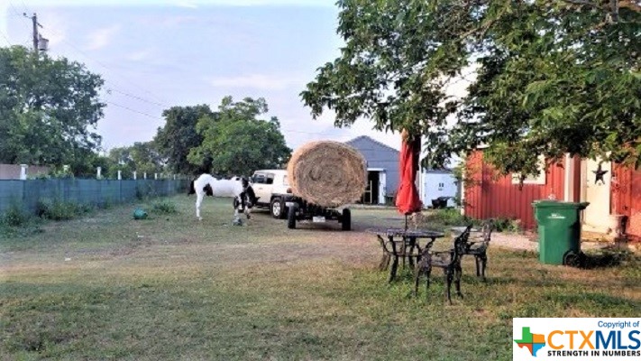 main property photo 8