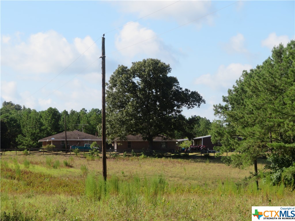 main property photo 10