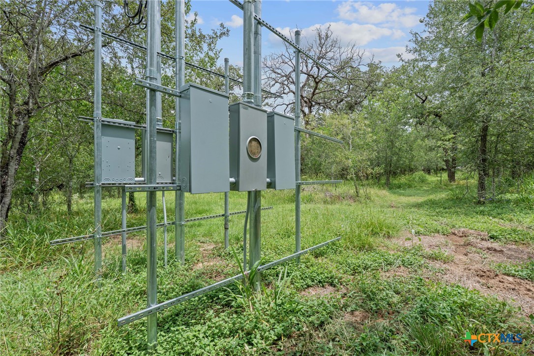 main property photo 11