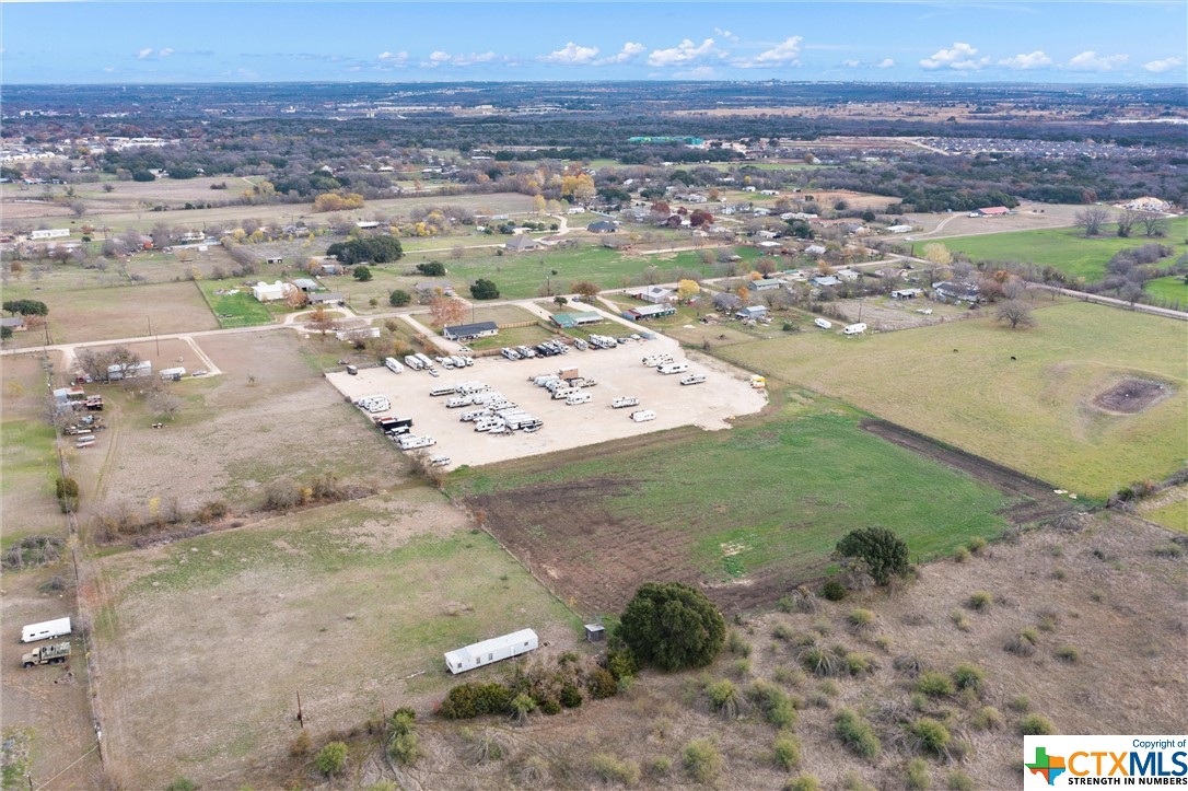 main property photo 13