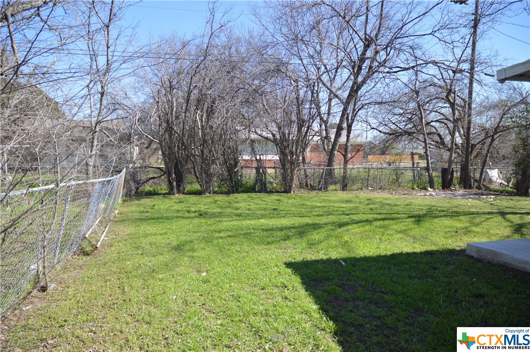 main property photo 18