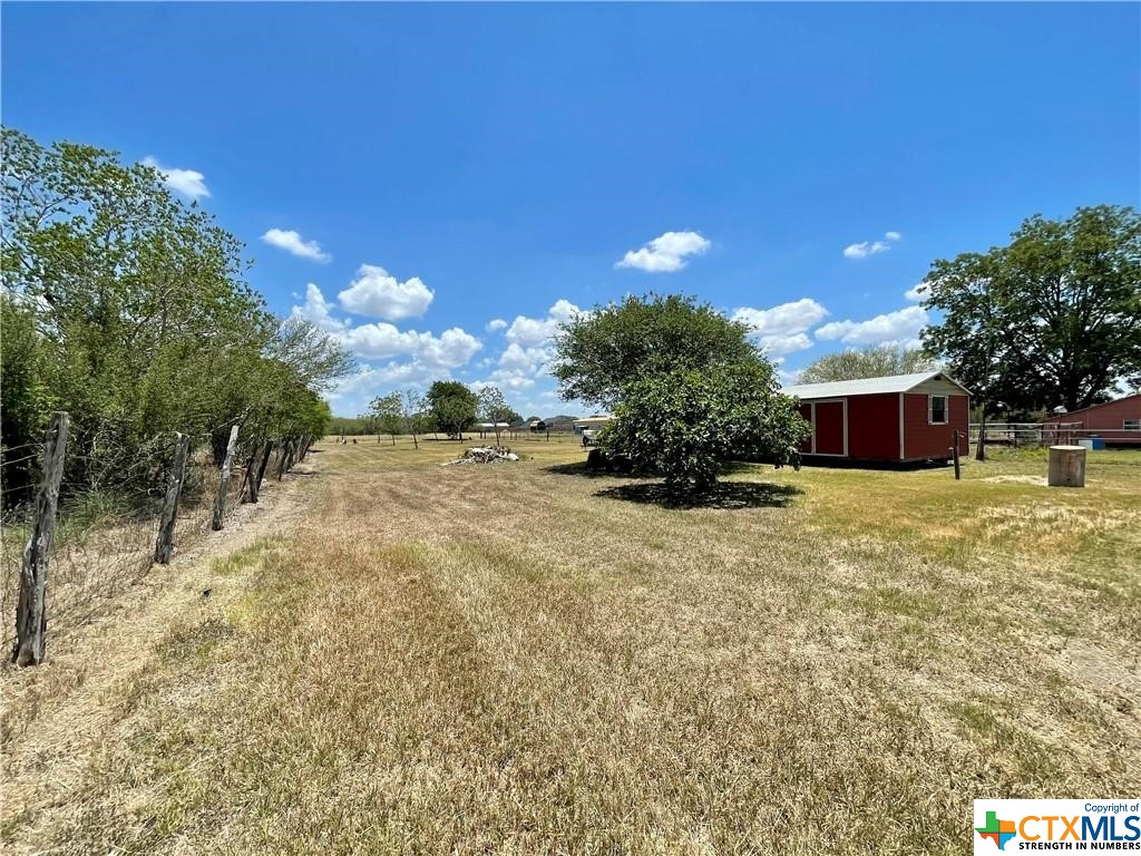 main property photo 13