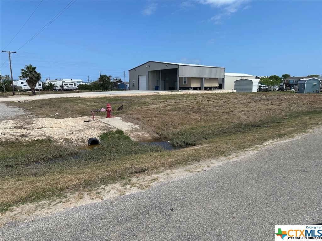 main property photo 3
