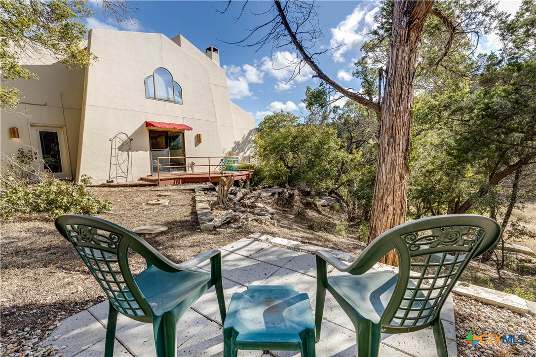 main property photo 35