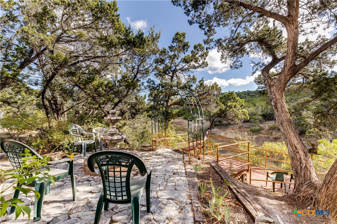 main property photo 38
