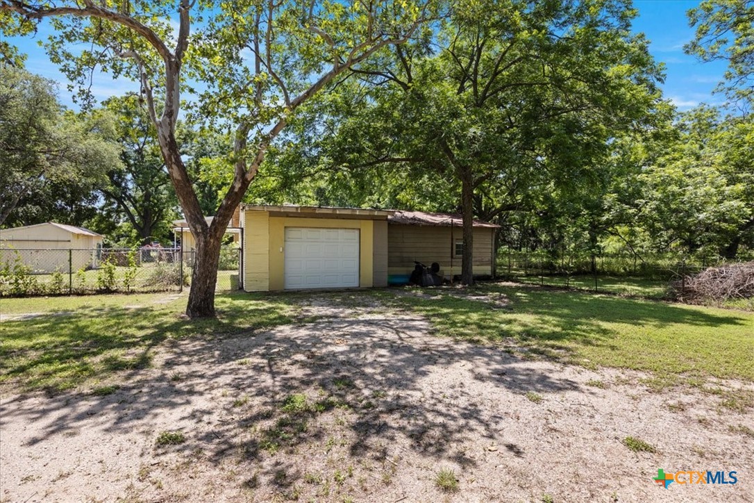 main property photo 15