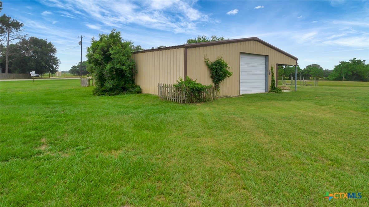 main property photo 3