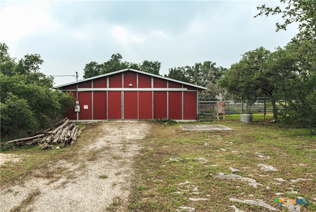 main property photo 35