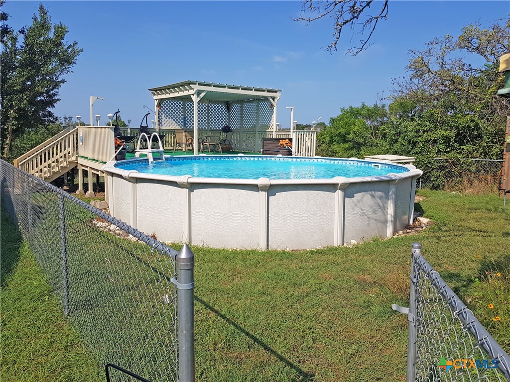 main property photo 15