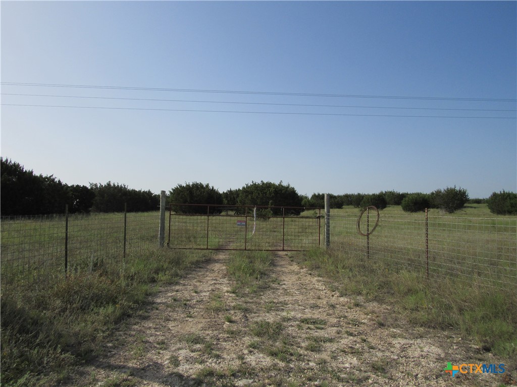 main property photo 6