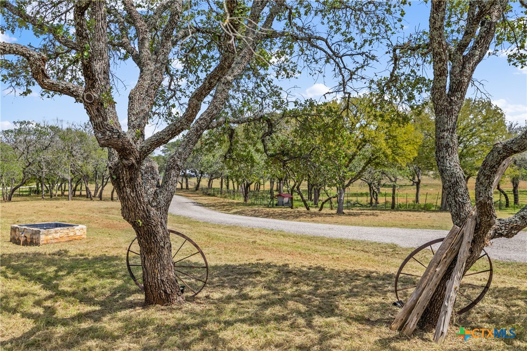 main property photo 33