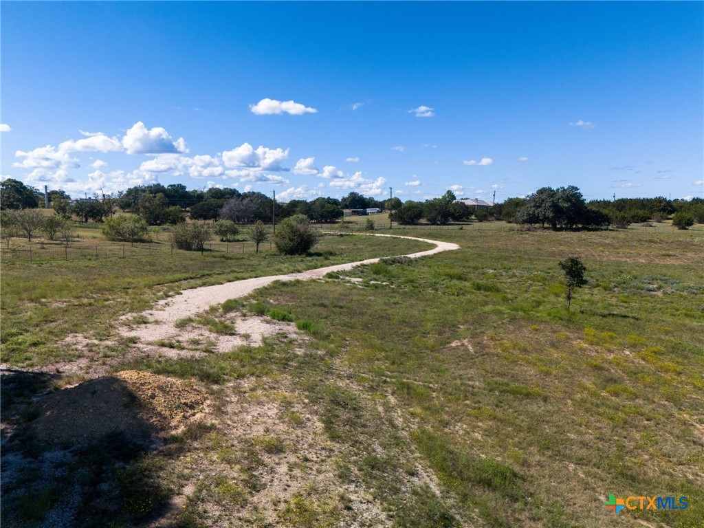 main property photo 11