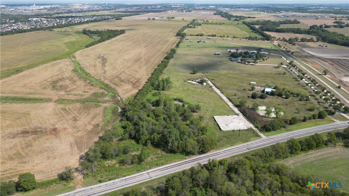 main property photo 26