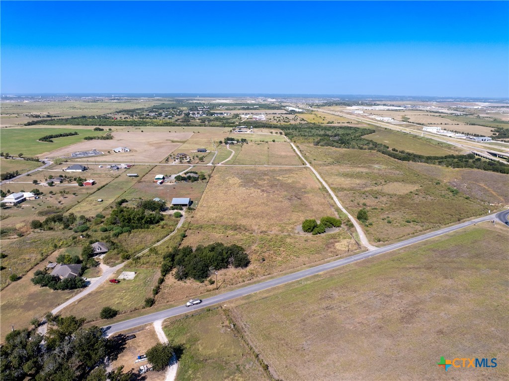 main property photo 6