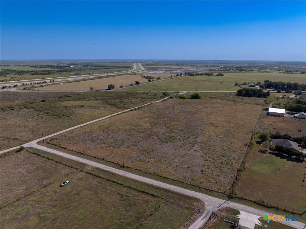 main property photo 7