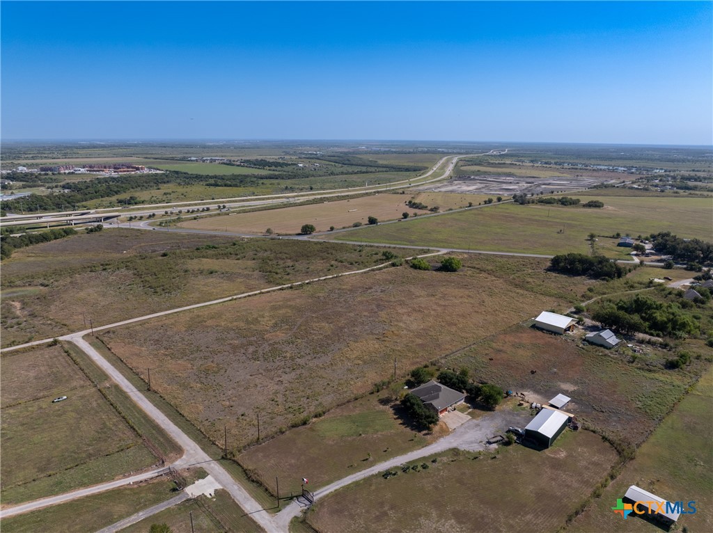 main property photo 8
