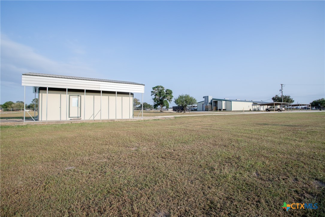 main property photo 13