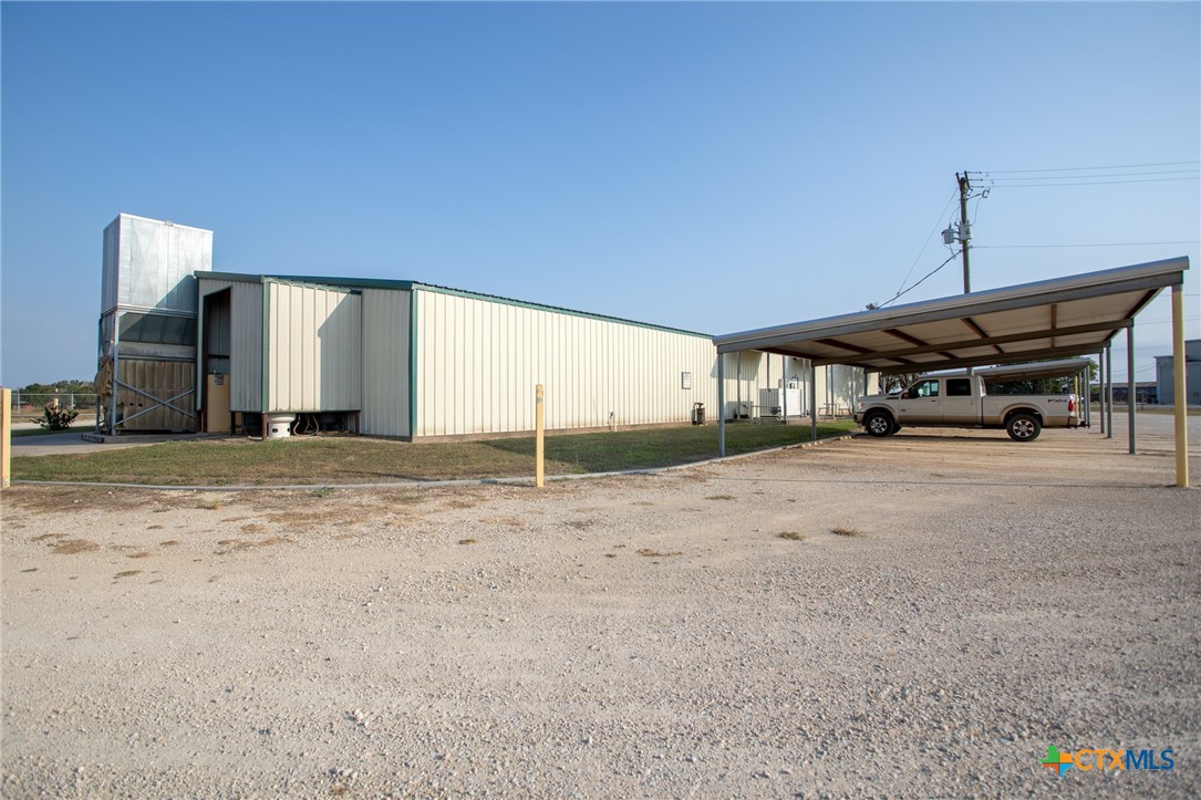 main property photo 26