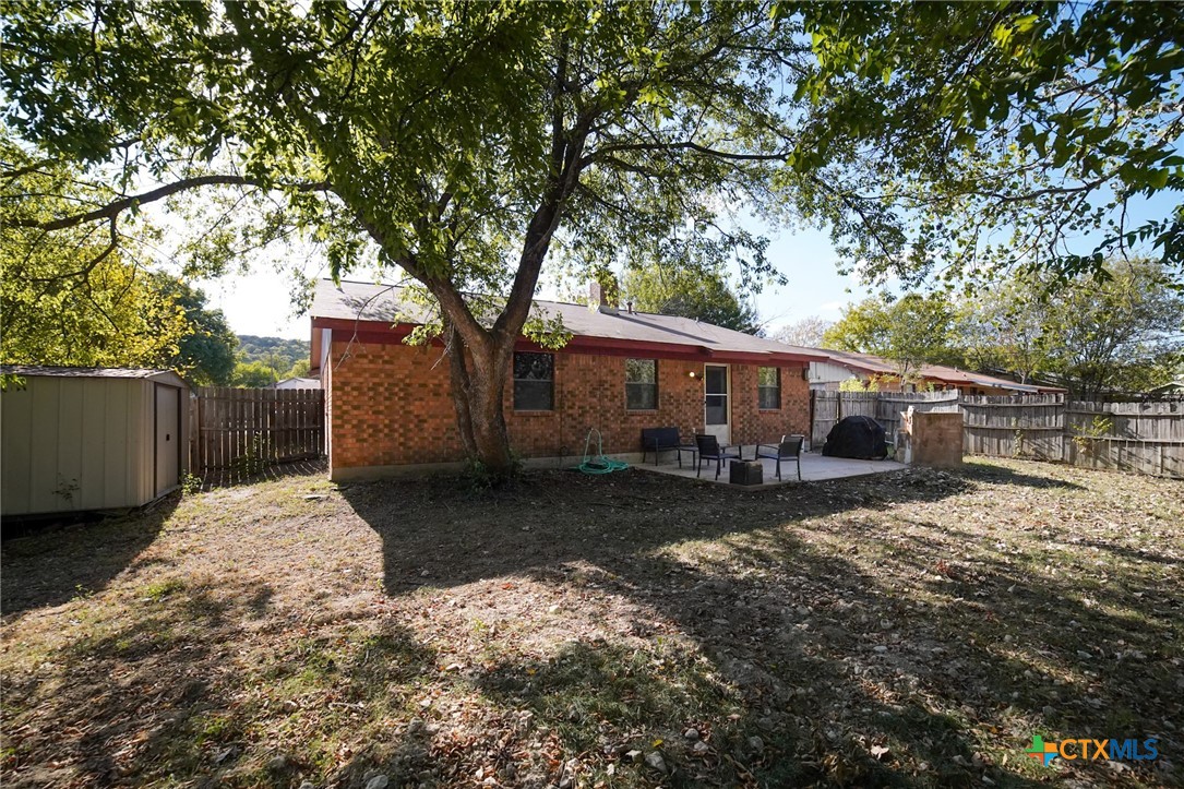 main property photo 18