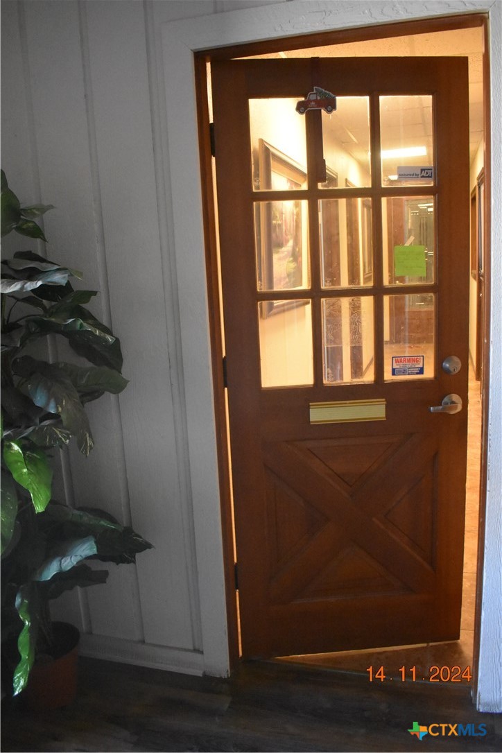 property viewer photo 4