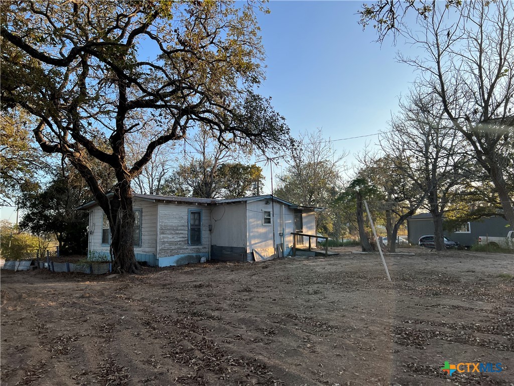 main property photo 14