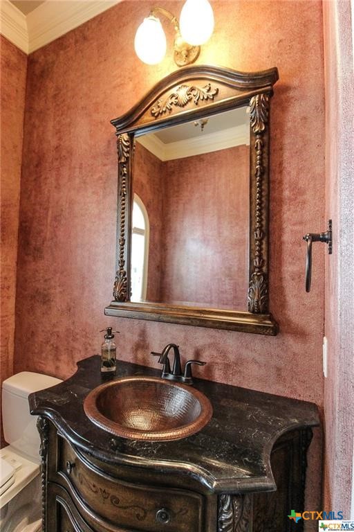 main property photo 40