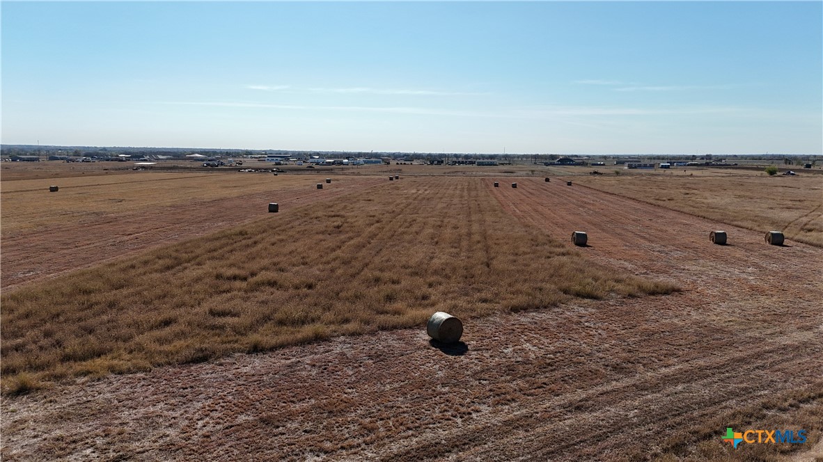 main property photo 13