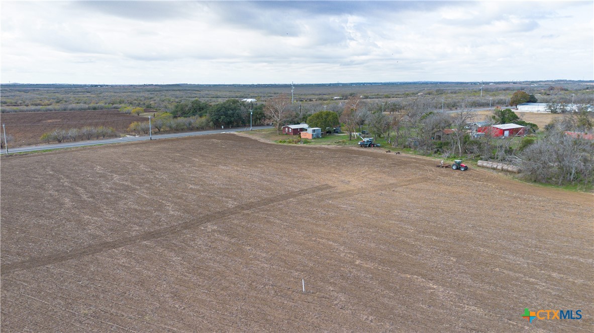 main property photo 13