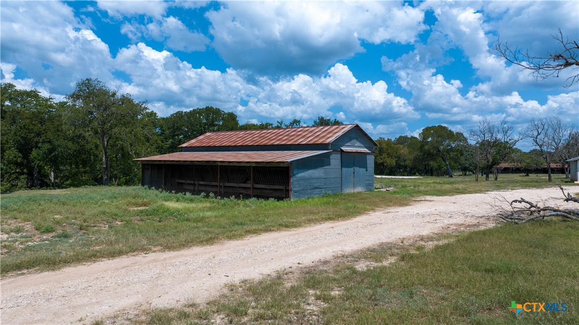 main property photo 12