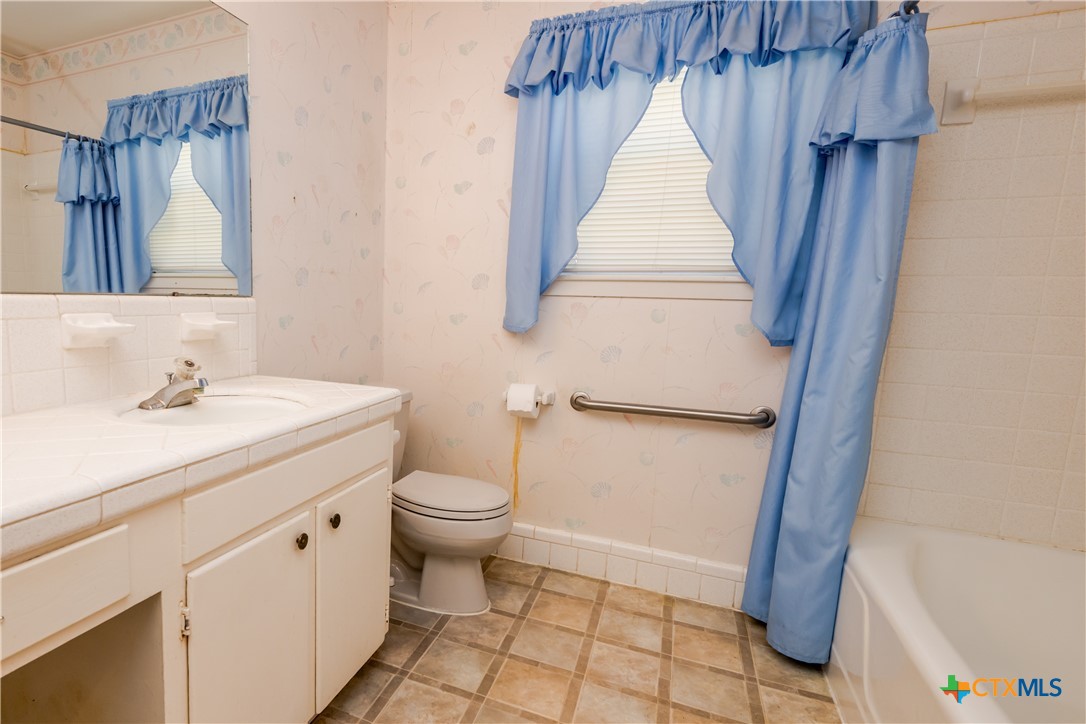 main property photo 26