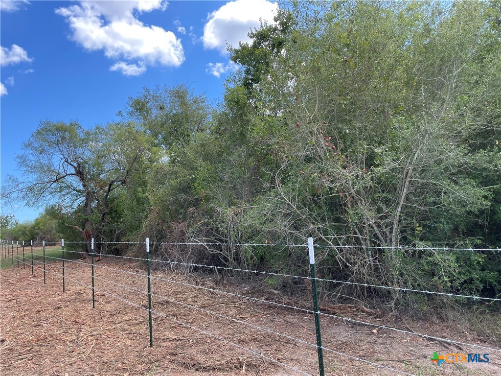 main property photo 10