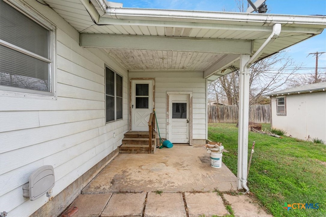 main property photo 20