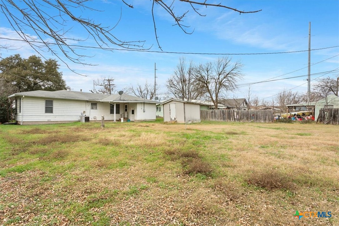 main property photo 23