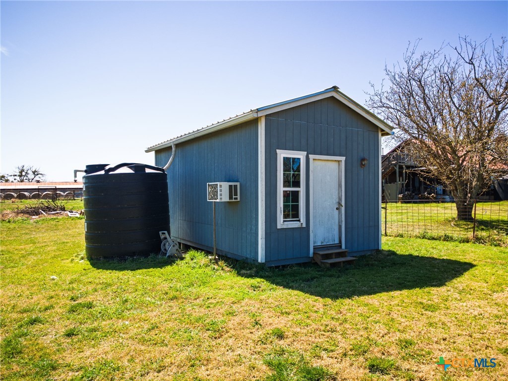 main property photo 35