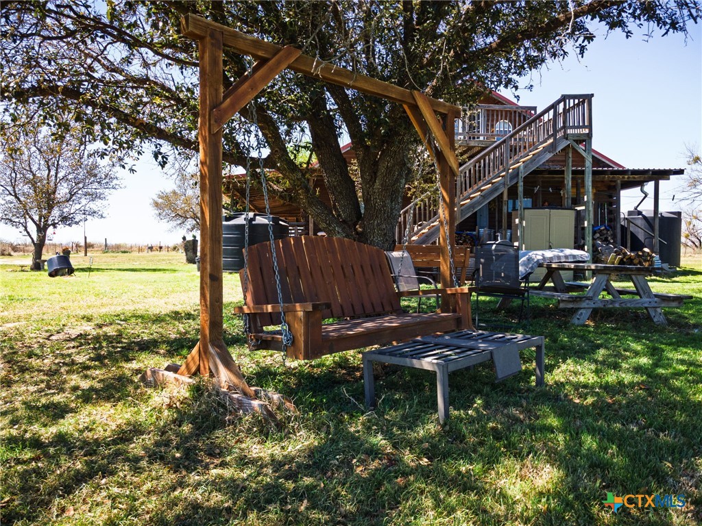 main property photo 38
