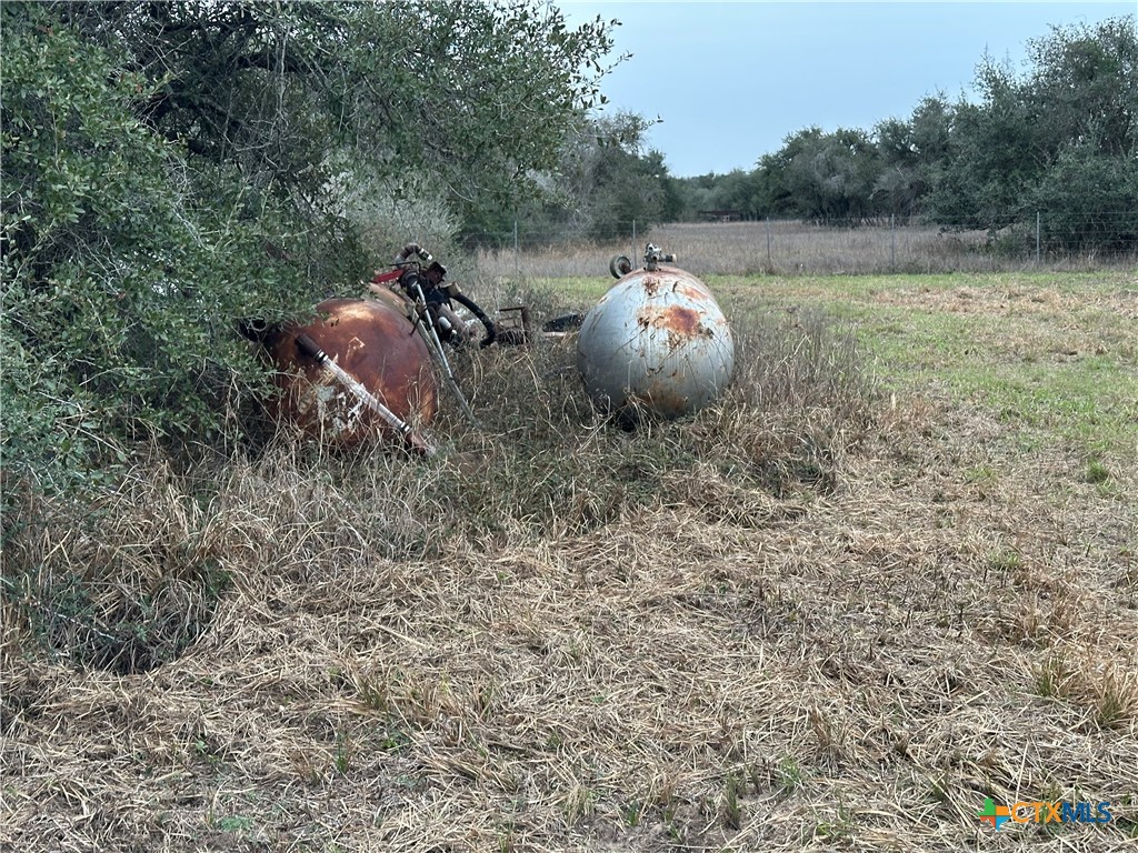 main property photo 8