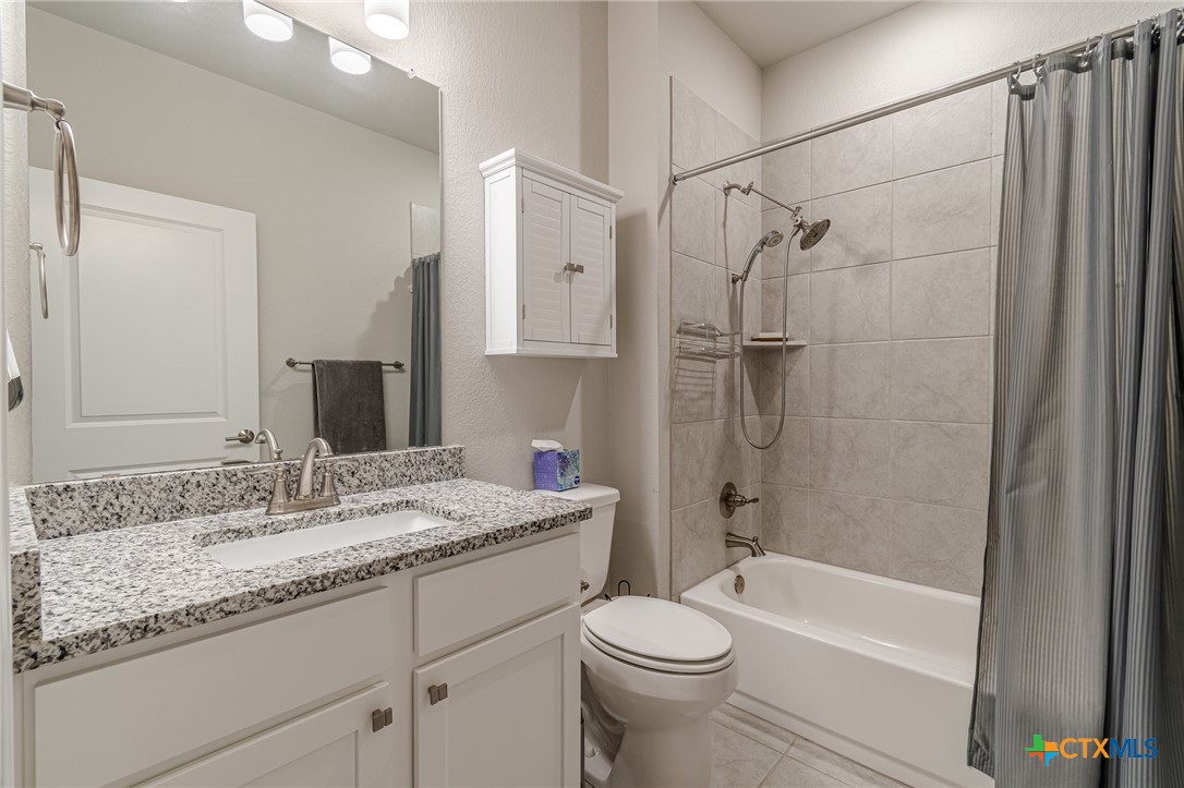 property viewer photo 15