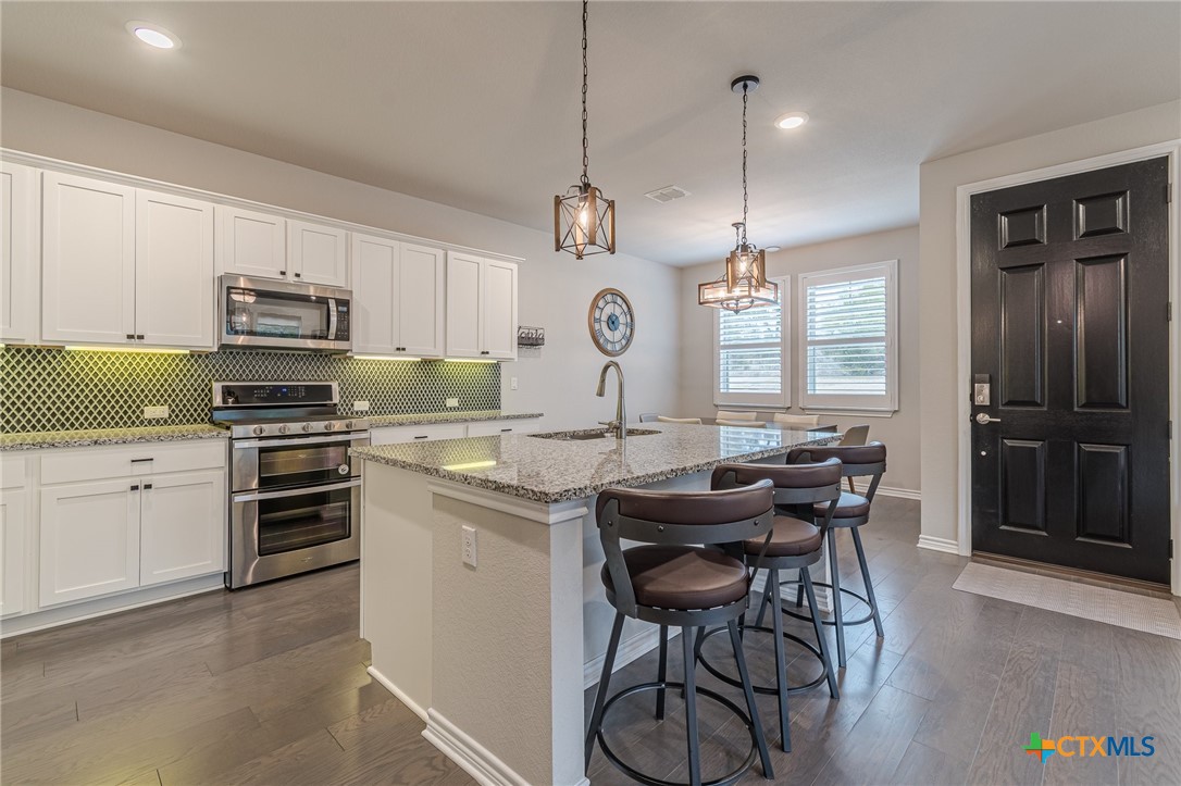 property viewer photo 6