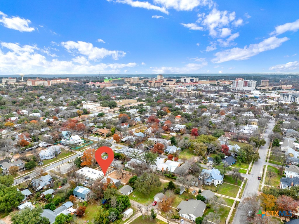 main property photo 4