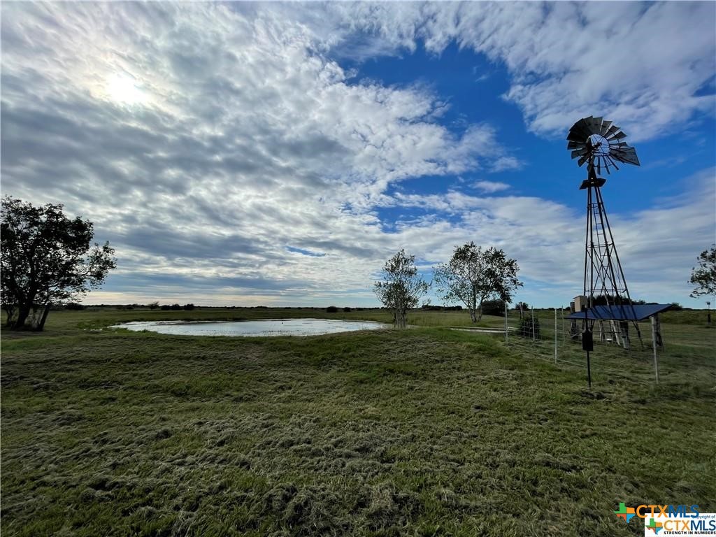 main property photo 10