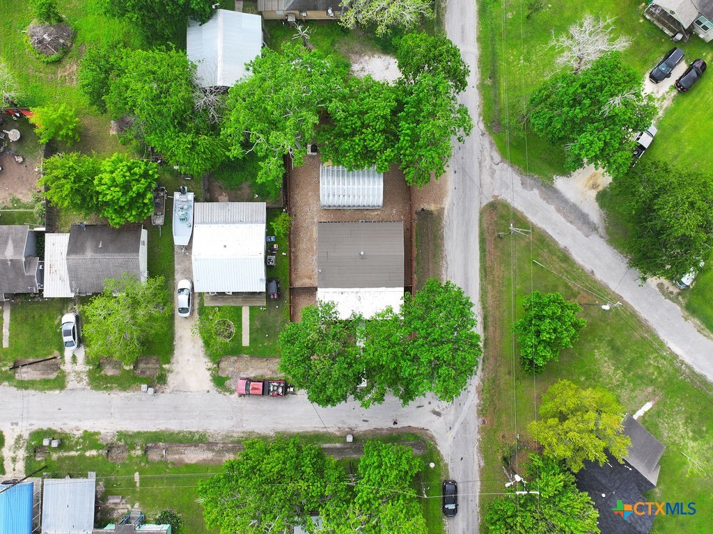 main property photo 38