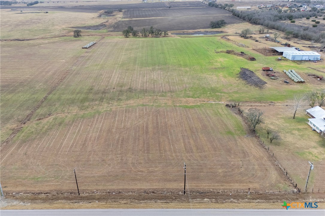 main property photo 11