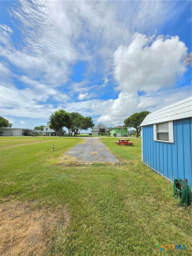 main property photo 17